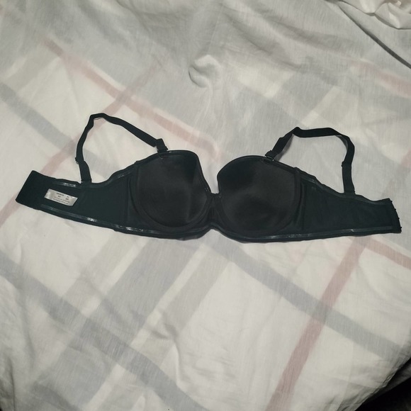 Amazon Essentials Bra Womens Size 38D Classic T-Shirt Bra Nude Underwire - Picture 2 of 5